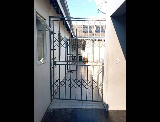 2 BEDROOM APARTMENT FOR SALE IN RIVERSIDE VIEW